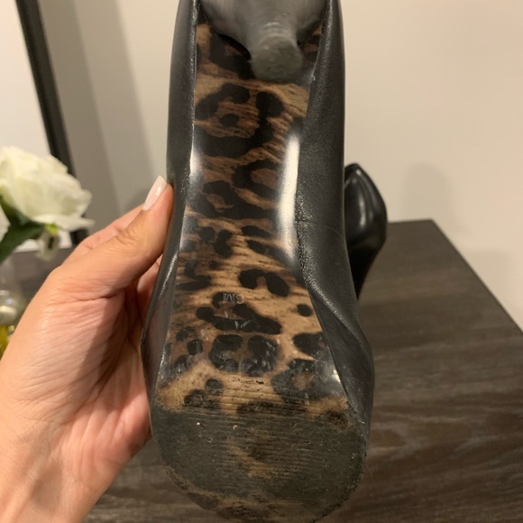 Guess black leather platform pump - Picture 4 of 4